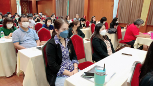 รักษาราชการแทนอธิการบดี มรท. นำผู้แทนสาขาวิชาและผู้แทนบุคลากร ร่วมทำหลักสูตรระยะสั้นเพื่อการเรียนรู้ตลอดชีวิต