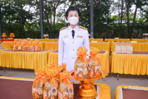 รักษาราชการแทนอธิการบดี มรท. และ คณบดี มนส. ร่วมพิธีวันเฉลิมพระชนมพรรษาสมเด็จพระนางเจ้าฯ พระบรมราชินี