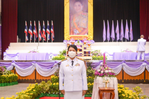 รักษาราชการแทนอธิการบดี มรท. และ คณบดี มนส. ร่วมพิธีวันเฉลิมพระชนมพรรษาสมเด็จพระนางเจ้าฯ พระบรมราชินี