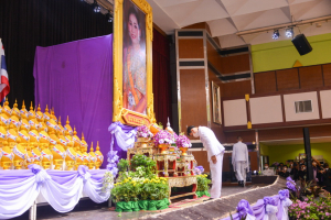 รักษาราชการแทนอธิการบดี มรท. และ คณบดี มนส. ร่วมพิธีวันเฉลิมพระชนมพรรษาสมเด็จพระนางเจ้าฯ พระบรมราชินี
