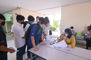 I-TECH จัดตรวจ ATK นศ.