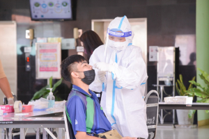 I-TECH จัดตรวจ ATK นศ.