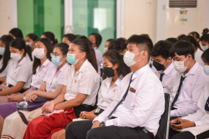 วจก.จัดอบรมพัฒนาบุคลิกภาพ นศ. ใหม่