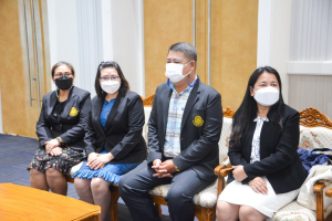ครศ.จัดอบรมพัฒนาศักยภาพศิษย์เก่าในการวัดและประเมินผลการเรียนรู้ฯ