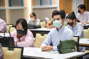 ครศ.จัดอบรมพัฒนาศักยภาพศิษย์เก่าในการวัดและประเมินผลการเรียนรู้ฯ