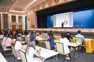 ครศ.จัดอบรมพัฒนาศักยภาพศิษย์เก่าในการวัดและประเมินผลการเรียนรู้ฯ
