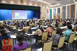 ครศ.จัดอบรมพัฒนาศักยภาพศิษย์เก่าในการวัดและประเมินผลการเรียนรู้ฯ