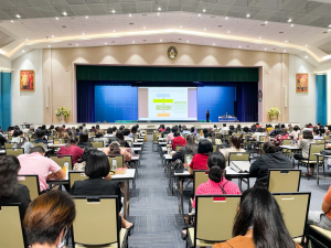 ครศ.จัดอบรมพัฒนาศักยภาพศิษย์เก่าในการวัดและประเมินผลการเรียนรู้ฯ