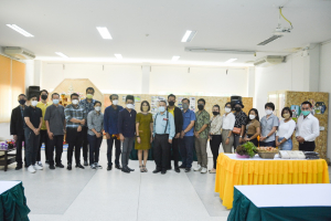 คณะมนุษยศาสตร์และสังคมศาสตร์ มหาวิทยาลัยราชภัฏพระนคร ศึกษาดูงานศูนย์ส่งเสริมการจัดการศึกษาตามพระบรมราโชบาย มหาวิทยาลัยราชภัฏเทพสตรี อ.บางระจัน จ.สิงห์บุรี