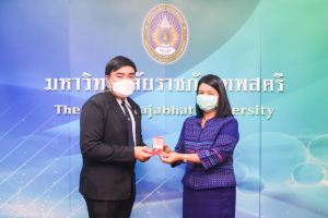 นศ.มรท.รับรางวัลความประพฤติดี ประจำปี 2565