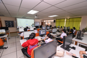 สาขาวิชาการศึกษาปฐมวัยจัดอบรมพัฒนานักศึกษาด้วยเทคโนโลยีสารสนเทศและการสื่อสาร