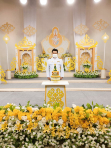 ผู้แทนผู้บริหาร มรท. บันทึกเทปโทรทัศน์ถวายพระพรชัยมงคล พระบาทสมเด็จพระเจ้าอยู่หัว