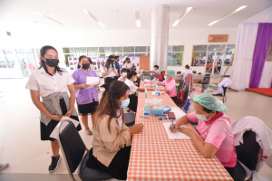 งานพยาบาล กองพัฒนา นศ.จัดโครงการบริจาคโลหิต ครั้งที่ 1