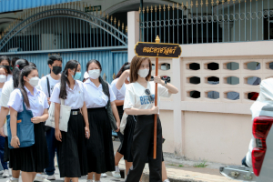 มรท. จัดกิจกรรมสืบสานประเพณีถวายเทียนพรรษา รณรงค์งดเหล้าเข้าพรรษา ปี 2565