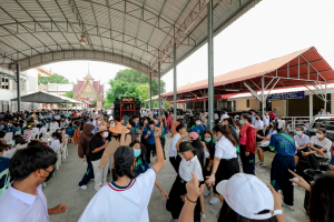 มรท. จัดกิจกรรมสืบสานประเพณีถวายเทียนพรรษา รณรงค์งดเหล้าเข้าพรรษา ปี 2565