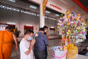 มรท. จัดกิจกรรมสืบสานประเพณีถวายเทียนพรรษา รณรงค์งดเหล้าเข้าพรรษา ปี 2565