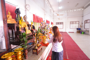 มรท. จัดกิจกรรมสืบสานประเพณีถวายเทียนพรรษา รณรงค์งดเหล้าเข้าพรรษา ปี 2565