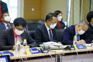 รักษาราชการแทนอธิการบดี มรท. ร่วมการประชุมอธิการบดี มรภ.ทั่วประเทศ และร่วมลงนาม MOU โครงการคู่เครือข่ายดูแลจิตใจ ก้าวสู่คนไทยคุณภาพ