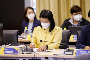 รักษาราชการแทนอธิการบดี มรท. ร่วมการประชุมอธิการบดี มรภ.ทั่วประเทศ และร่วมลงนาม MOU โครงการคู่เครือข่ายดูแลจิตใจ ก้าวสู่คนไทยคุณภาพ