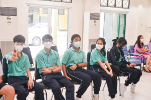 กกต.จ.ลพบุรี ร่วมกับ มรท. จัดอบรมหลักสูตรเยาวชนพลเมืองในวิถีใหม่ให้นักเรียน รร.สาธิต มรท.
