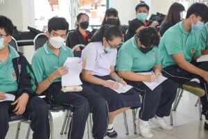 กกต.จ.ลพบุรี ร่วมกับ มรท. จัดอบรมหลักสูตรเยาวชนพลเมืองในวิถีใหม่ให้นักเรียน รร.สาธิต มรท.