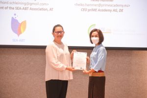 ศูนย์ภาษาจัดโครงการพัฒนาอาจารย์เพื่อใช้ภาษาอังกฤษในการจัดการเรียนการสอนฯ