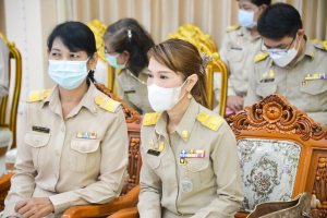ผู้บริหาร มรท. ร่วมให้การต้อนรับองคมนตรีในโอกาสติดตาม ตรวจเยี่ยม รร.โครงการกองทุนการศึกษา และ รร.เครือข่าย จ.ลพบุรี