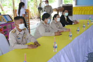 ผู้บริหาร มรท. ร่วมให้การต้อนรับองคมนตรีในโอกาสติดตาม ตรวจเยี่ยม รร.โครงการกองทุนการศึกษา และ รร.เครือข่าย จ.ลพบุรี