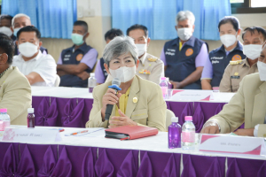 ผู้บริหาร มรท. ร่วมให้การต้อนรับองคมนตรีในโอกาสติดตาม ตรวจเยี่ยม รร.โครงการกองทุนการศึกษา และ รร.เครือข่าย จ.ลพบุรี
