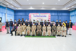 ผู้บริหาร มรท. ร่วมให้การต้อนรับองคมนตรีในโอกาสติดตาม ตรวจเยี่ยม รร.โครงการกองทุนการศึกษา และ รร.เครือข่าย จ.ลพบุรี