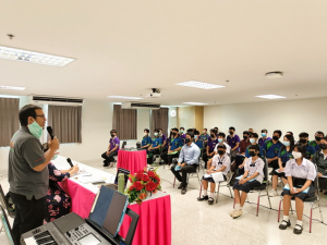 สาขาวิชาดนตรีศึกษาจัดอบรมพัฒนาทักษะการขับร้องเพลงสำหรับครูยุคใหม่ในศตวรรษที่ 21