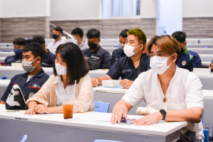 คณะเทคโนโลยีอุตสาหกรรมจัดอบรมพัฒนาทักษะด้านภาษาอังกฤษแก่นักศึกษา