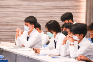 คณะเทคโนโลยีอุตสาหกรรมจัดอบรมพัฒนาทักษะด้านภาษาอังกฤษแก่นักศึกษา