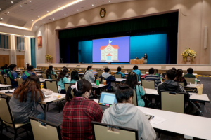คณะครุศาสตร์จัดอบรมพัฒนาศักยภาพการสื่อสารภาษาอังกฤษในสถานศึกษาสำหรับครู