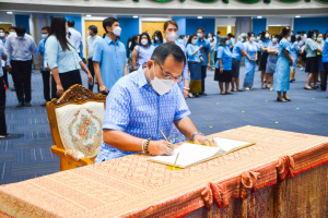 มรท. จัดพิธีถวายพระพรชัยมงคลสมเด็จพระนางเจ้าสิริกิติ์ พระบรมราชินีนาถ พระบรมราชชนนีพันปีหลวง