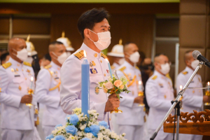 มรท. ร่วมพิธีวันเฉลิมพระชนมพรรษาสมเด็จพระนางเจ้าสิริกิติ์ พระบรมราชินีนาถ พระบรมราชชนนีพันปีหลวง