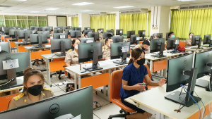 ศูนย์นวัตกรรมฯ จัดอบรมการใช้งานระบบ Zoom Meeting เพิ่มทักษะสมรรถนะดิจิทัลแก่เลขานุการและผู้ช่วยเลขานุการของคณะกรรมการชุดต่าง ๆ