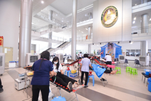 งานพยาบาล กองพัฒนา นศ.จัดโครงการบริจาคโลหิต ครั้งที่ 2