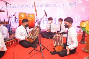 คณะมนุษยศาสตร์ฯ จัดงานเปิดโลกกิจกรรม คณะมนุษยศาสตร์และสังคมศาสตร์