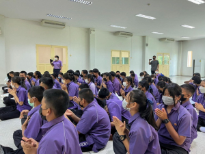 จ่าจังหวัดสิงห์บุรี นำครูและนักเรียนโครงการปลูกฝังจิตสำนึกรักสามัคคีและส่งเสริมความปรองดองสมานฉันท์ เยี่ยมชมศูนย์ส่งเสริมการจัดการศึกษาตามพระบรมราโชบาย มรท. อ.บางระจัน จ.สิงห์บุรี