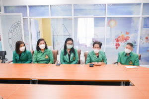 คณะผู้บริหาร มรท. ให้การต้อนรับ สมาคมศิษย์เก่า มรท. ในโอกาสมอบเงินและร่วมสนับสนุนงานพิธีพระราชทานปริญญาบัตร