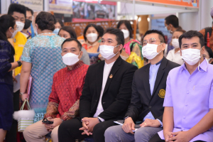 มรท. จัดบูธแสดงผลงานพัฒนาท้องถิ่น มรท. ประจำปี 2565 ในงานมหกรรม 102 ปี มหาวิทยาลัยราชภัฏเทพสตรี
