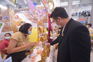 มรท. จัดบูธแสดงผลงานพัฒนาท้องถิ่น มรท. ประจำปี 2565 ในงานมหกรรม 102 ปี มหาวิทยาลัยราชภัฏเทพสตรี