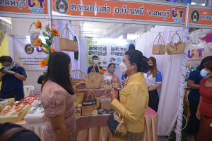 มรท. จัดบูธแสดงผลงานพัฒนาท้องถิ่น มรท. ประจำปี 2565 ในงานมหกรรม 102 ปี มหาวิทยาลัยราชภัฏเทพสตรี