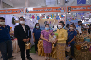 มรท. จัดบูธแสดงผลงานพัฒนาท้องถิ่น มรท. ประจำปี 2565 ในงานมหกรรม 102 ปี มหาวิทยาลัยราชภัฏเทพสตรี
