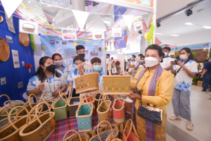 มรท. จัดบูธแสดงผลงานพัฒนาท้องถิ่น มรท. ประจำปี 2565 ในงานมหกรรม 102 ปี มหาวิทยาลัยราชภัฏเทพสตรี
