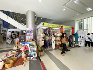 มรท. จัดบูธแสดงผลงานพัฒนาท้องถิ่น มรท. ประจำปี 2565 ในงานมหกรรม 102 ปี มหาวิทยาลัยราชภัฏเทพสตรี