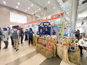 มรท. จัดบูธแสดงผลงานพัฒนาท้องถิ่น มรท. ประจำปี 2565 ในงานมหกรรม 102 ปี มหาวิทยาลัยราชภัฏเทพสตรี