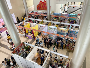 มรท. จัดบูธแสดงผลงานพัฒนาท้องถิ่น มรท. ประจำปี 2565 ในงานมหกรรม 102 ปี มหาวิทยาลัยราชภัฏเทพสตรี