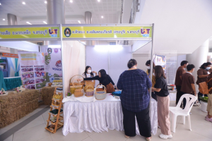 มรท. จัดบูธแสดงผลงานพัฒนาท้องถิ่น มรท. ประจำปี 2565 ในงานมหกรรม 102 ปี มหาวิทยาลัยราชภัฏเทพสตรี